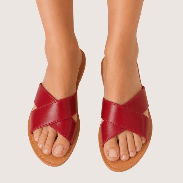 Minimal Muse Red Flats
