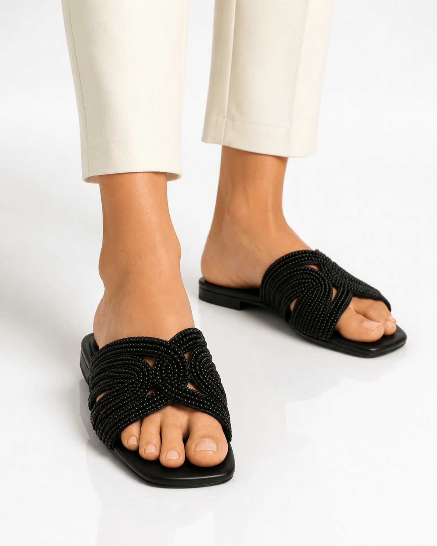 Pearl Flat Slippers