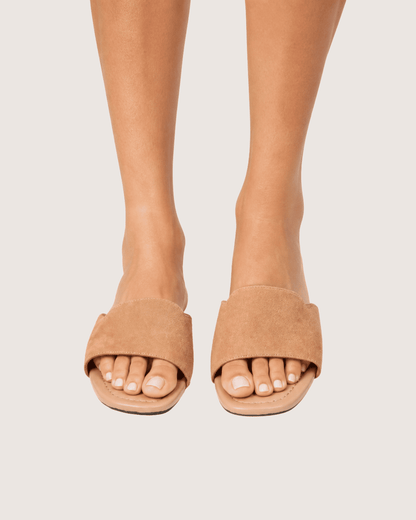 Veloura Luxe Slide Malveris