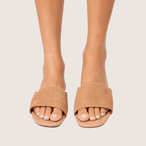 Veloura Luxe Slide