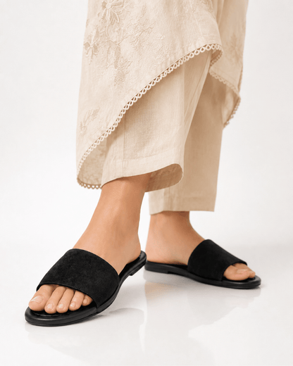Veloura Luxe Slide Black