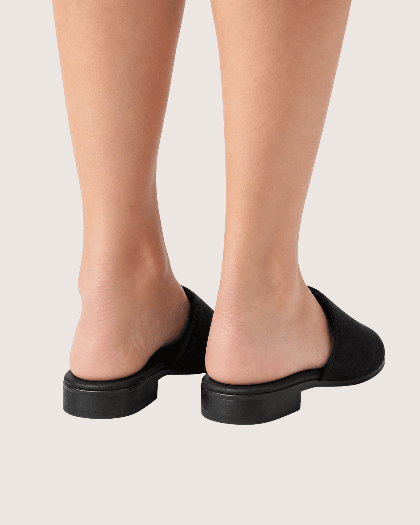 Veloura Luxe Slide Black Malveris