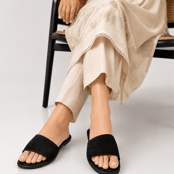 Veloura Luxe Slide Black